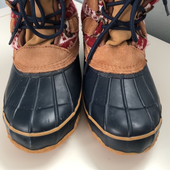 Khombu Maya Waterproof Snow Boot - Picture 2 of 16